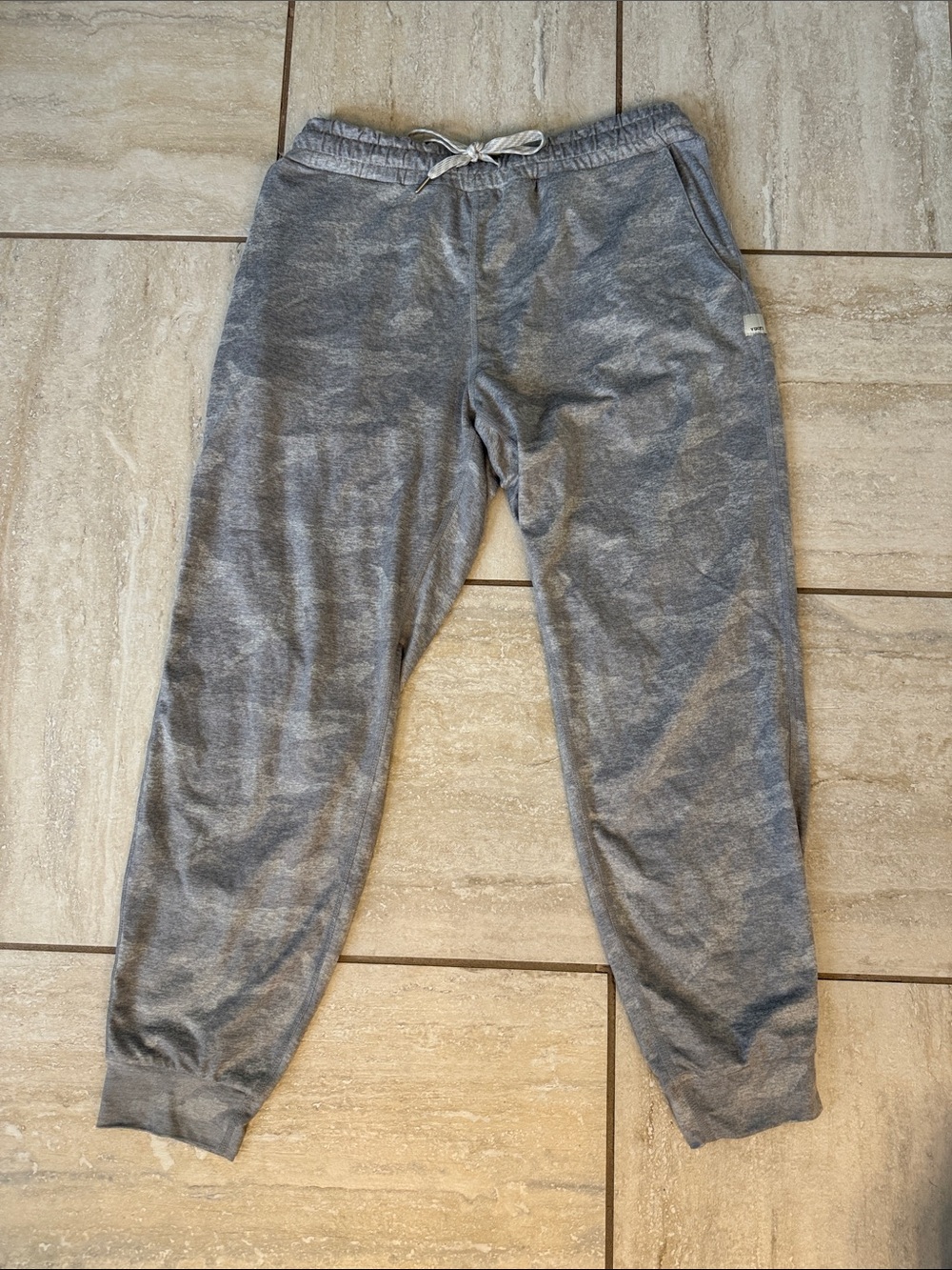 Vuori Camo Performance Jogger S